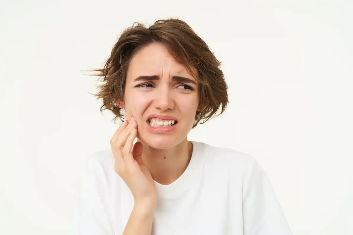 SMILES ON 35th can help with your toothache tooth ache